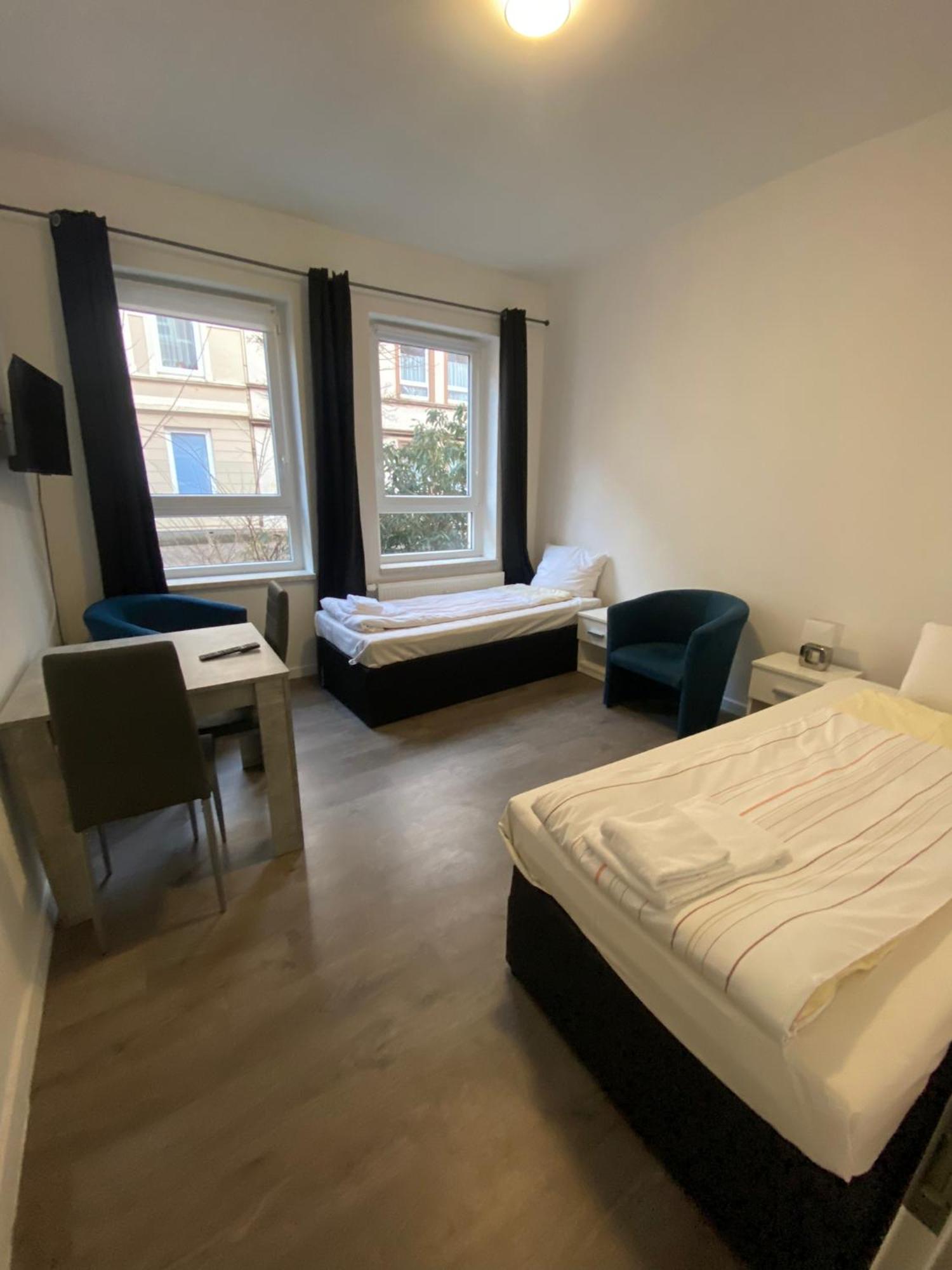 2-SZ Unterkunft nahe Innenstadt Neumünster Exterior foto