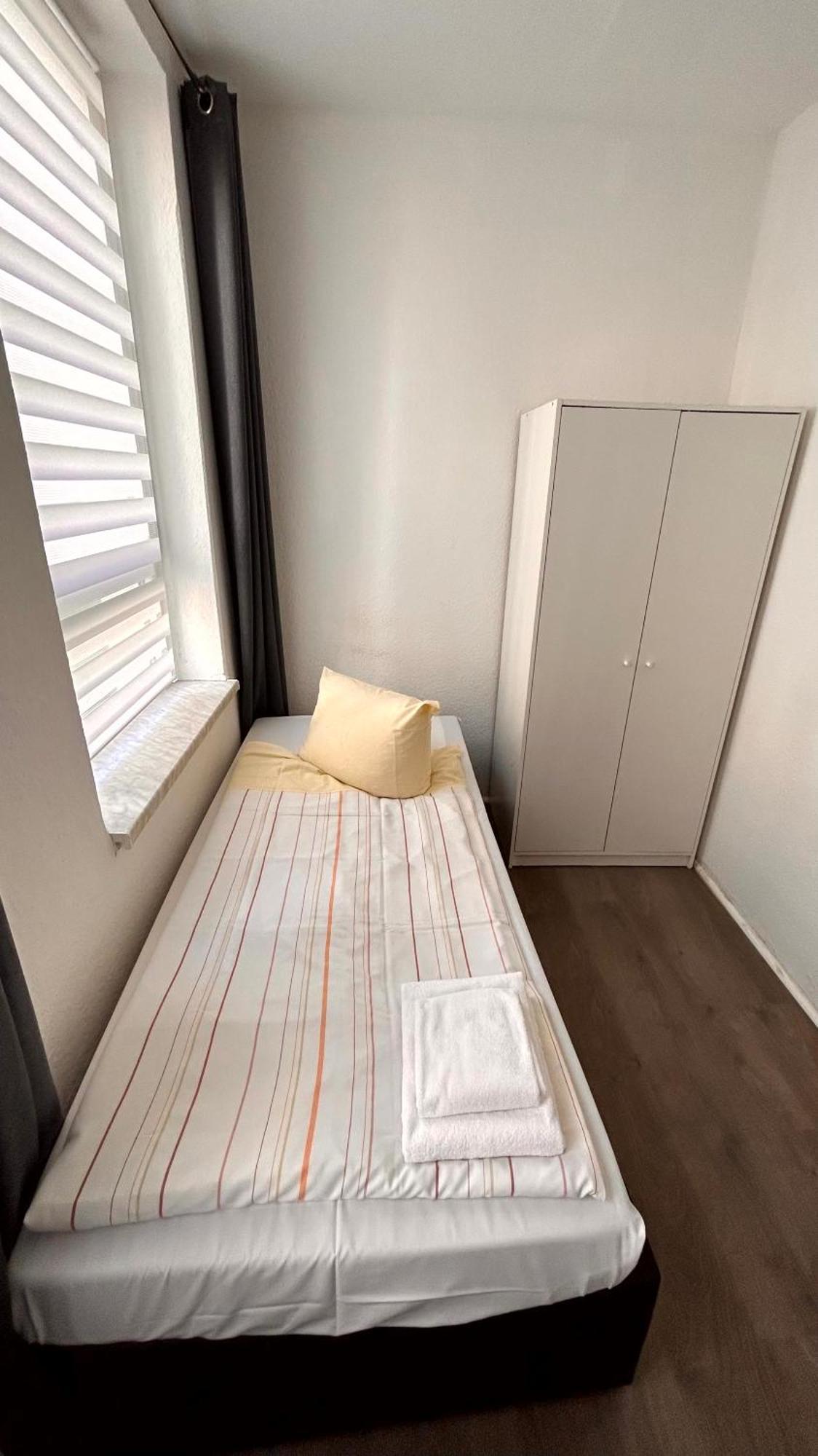 2-SZ Unterkunft nahe Innenstadt Neumünster Exterior foto