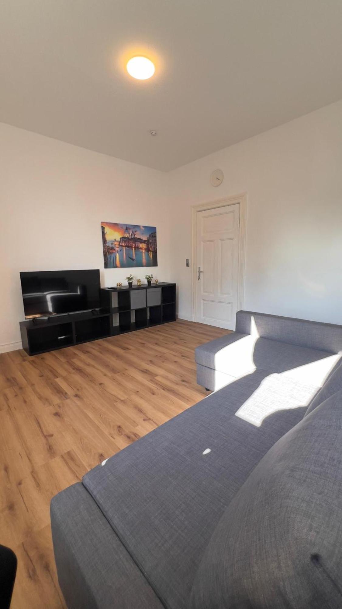 2-SZ Unterkunft nahe Innenstadt Neumünster Exterior foto